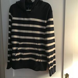 AE Mens L Hooded Sweatshirt; Never worn